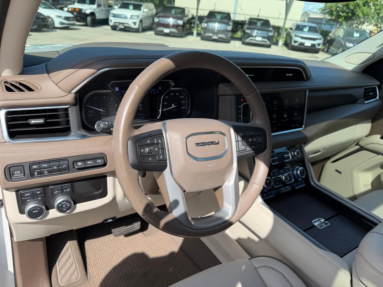 GMC Yukon 4WD 4dr Denali 2021
