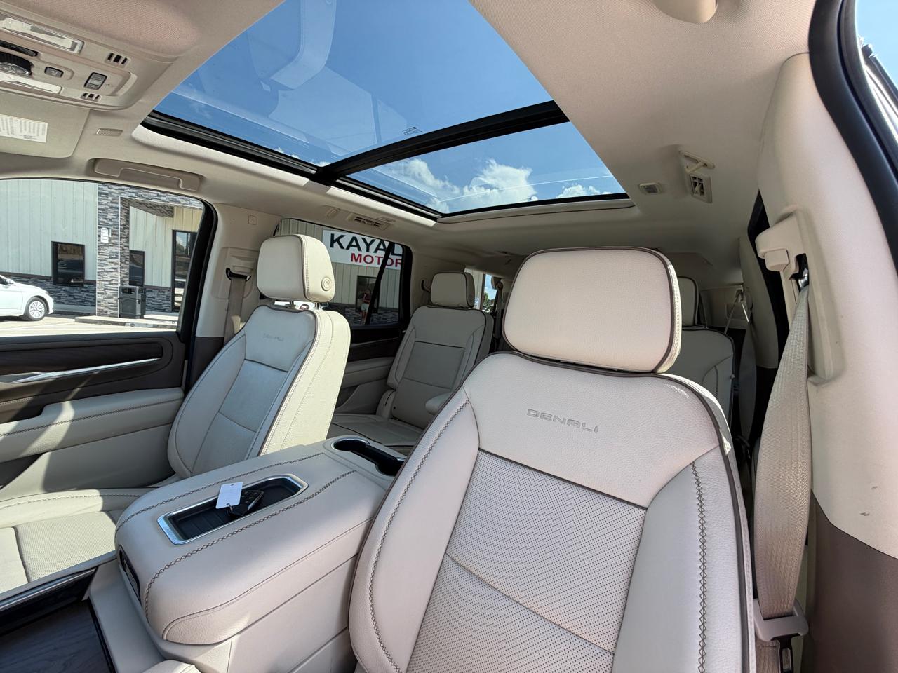 GMC Yukon 4WD 4dr Denali 2021