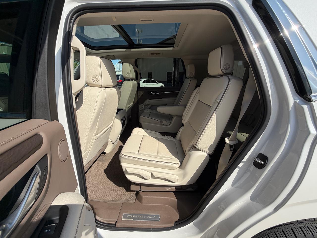 GMC Yukon 4WD 4dr Denali 2021