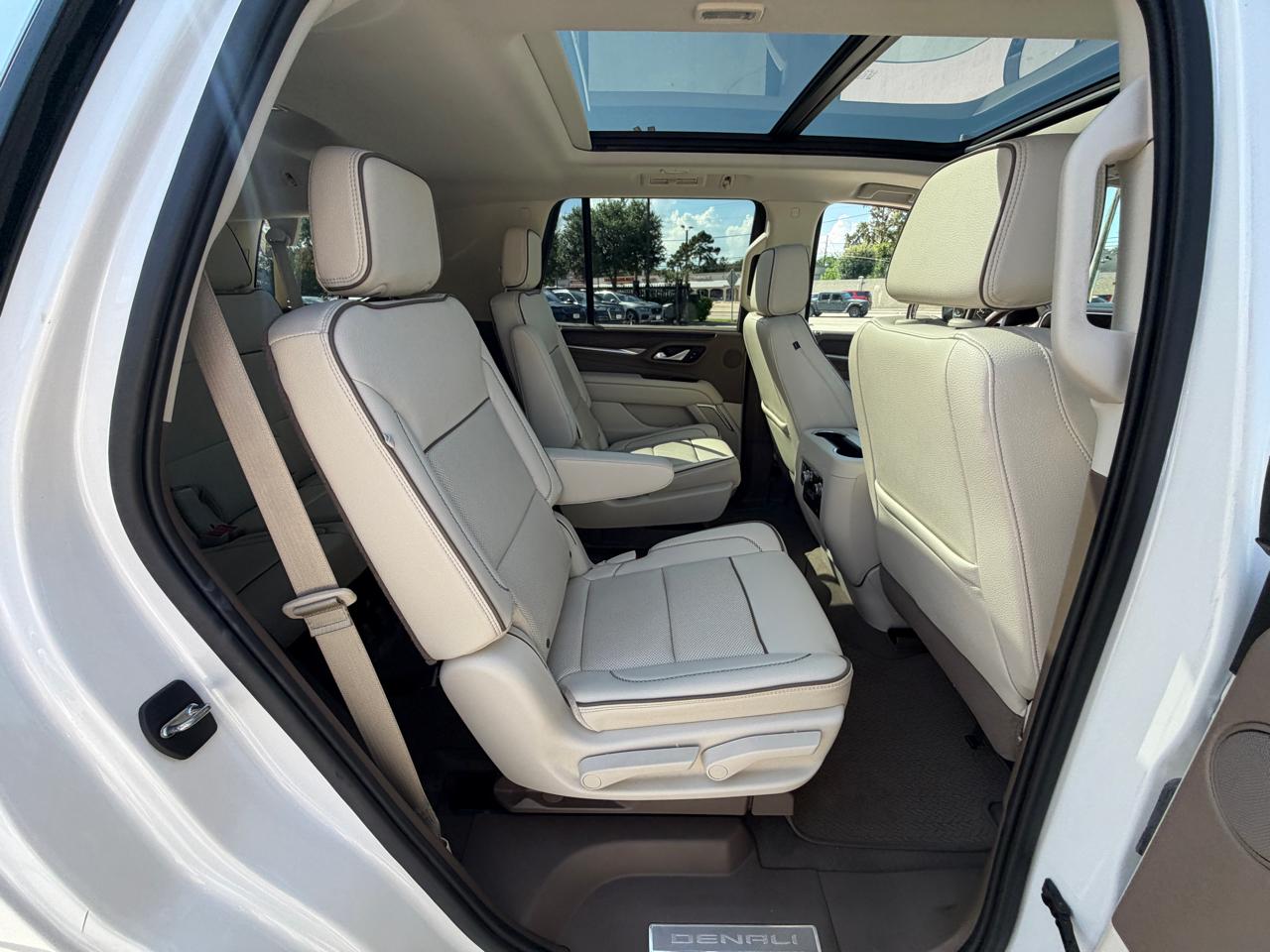 GMC Yukon 4WD 4dr Denali 2021