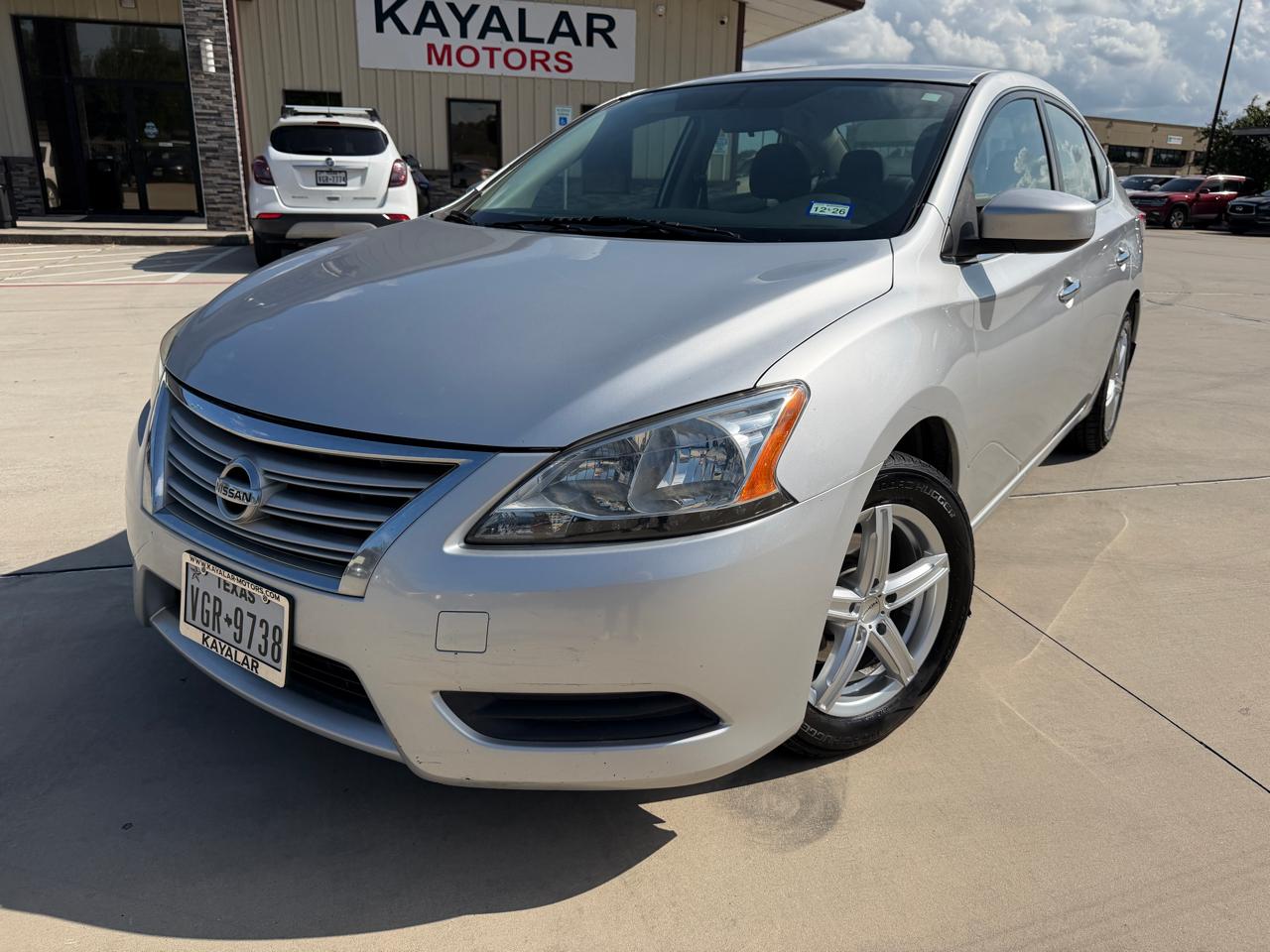 Nissan Sentra 4dr Sdn SE Auto 2015