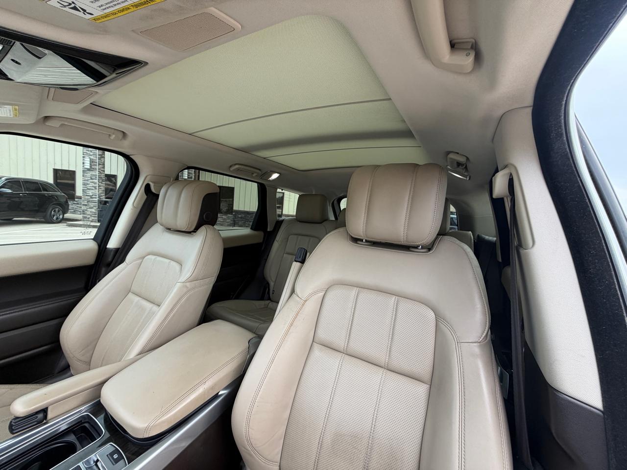 Land Rover Range Rover Sport Turbo i6 MHEV HSE 2020