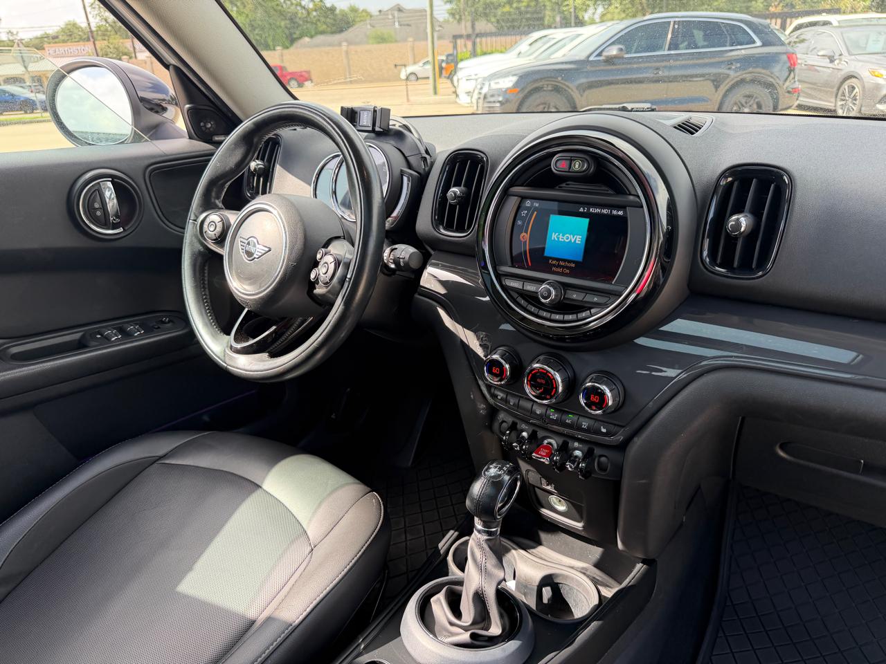 MINI Countryman Cooper FWD 2019
