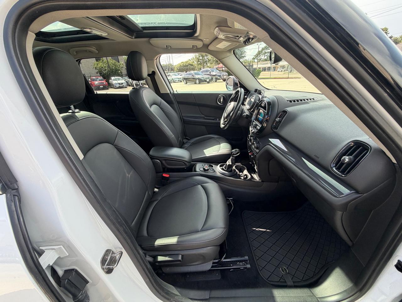 MINI Countryman Cooper FWD 2019