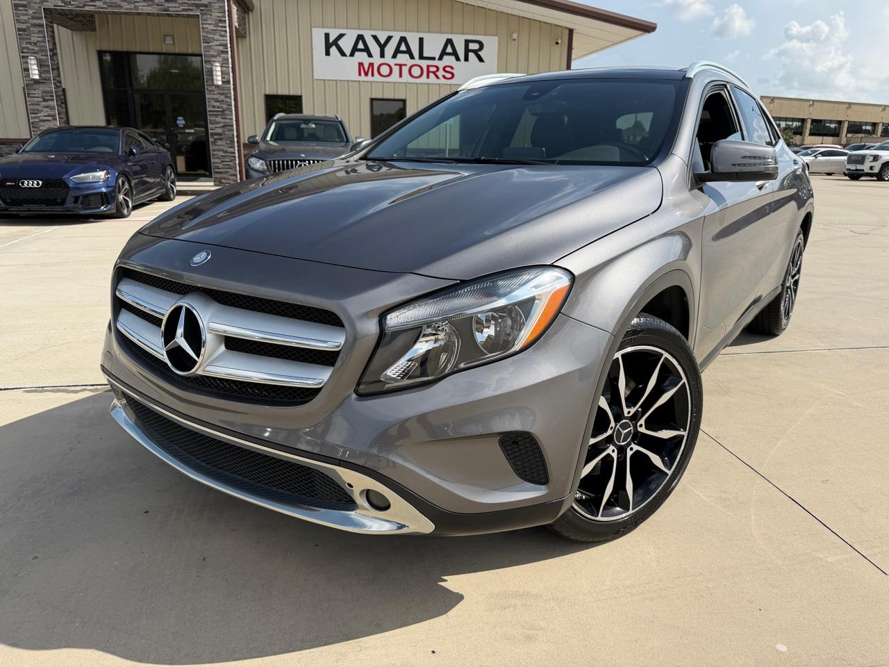 Mercedes-Benz GLA FWD 4dr GLA 250 2016