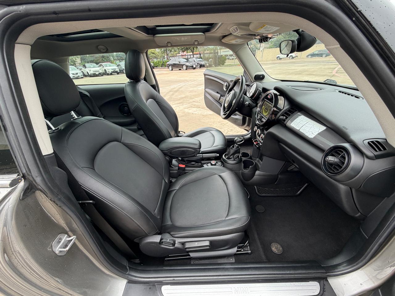 MINI Hardtop 2 Door Oxford Edition FWD 2018