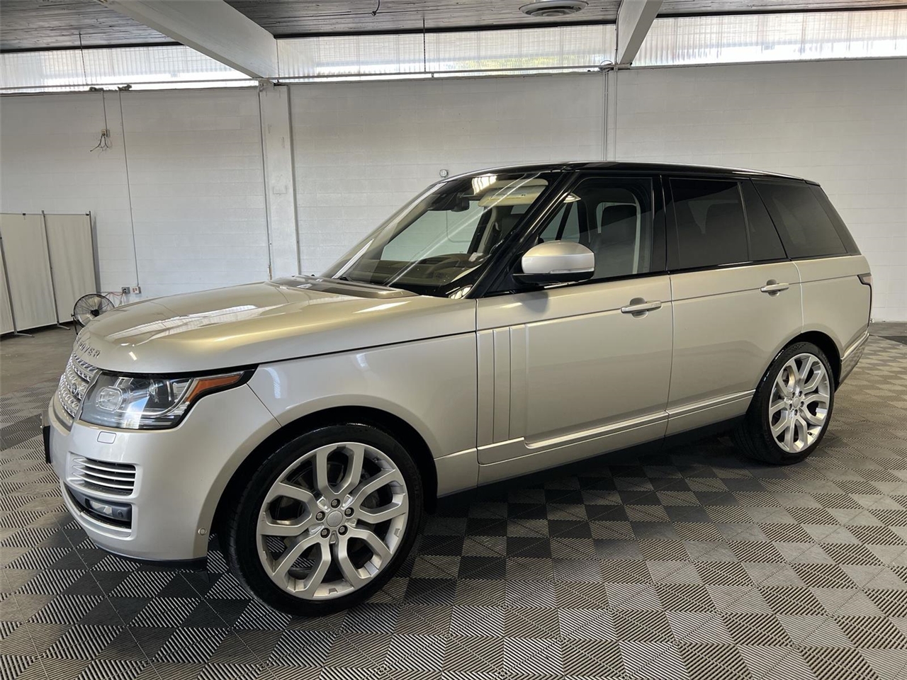2016 Land Rover Range Rover HSE