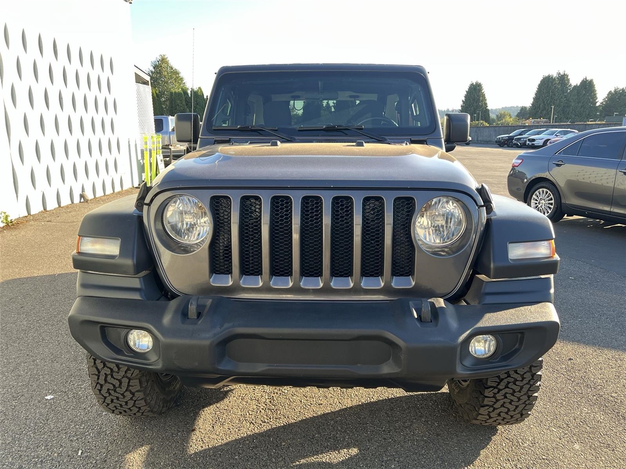 2020 Jeep Wrangler Sport S photo 2