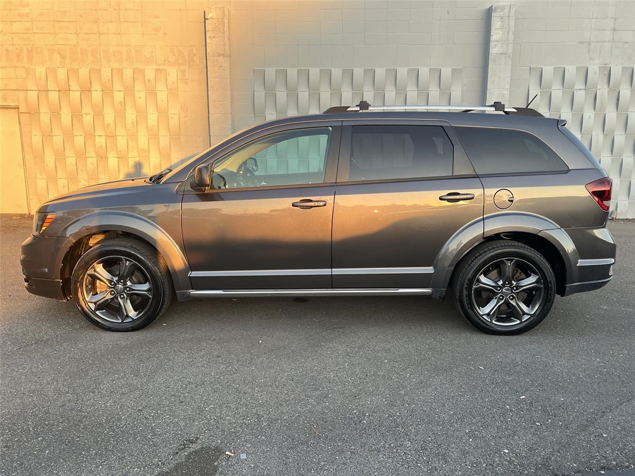 2015 Dodge Journey Crossroad photo 2