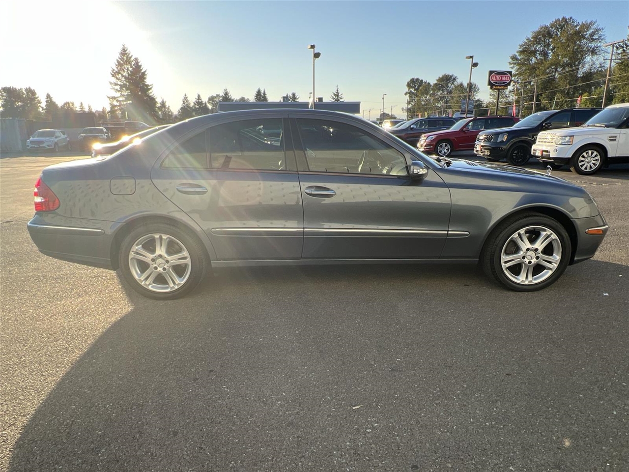 2006 Mercedes Benz E photo 3