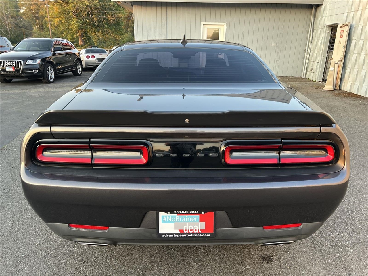 2020 Dodge Challenger SXT photo 4