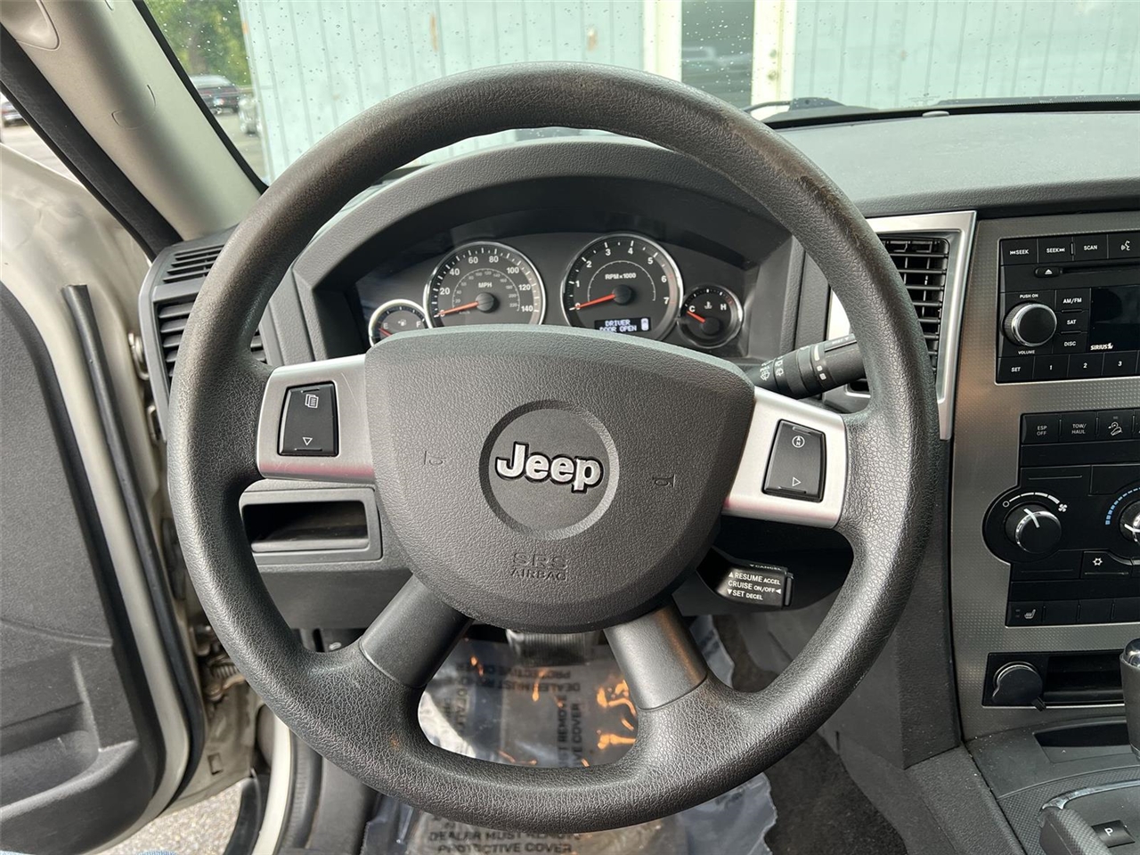 2008 Jeep Grand Cherokee Laredo photo 10