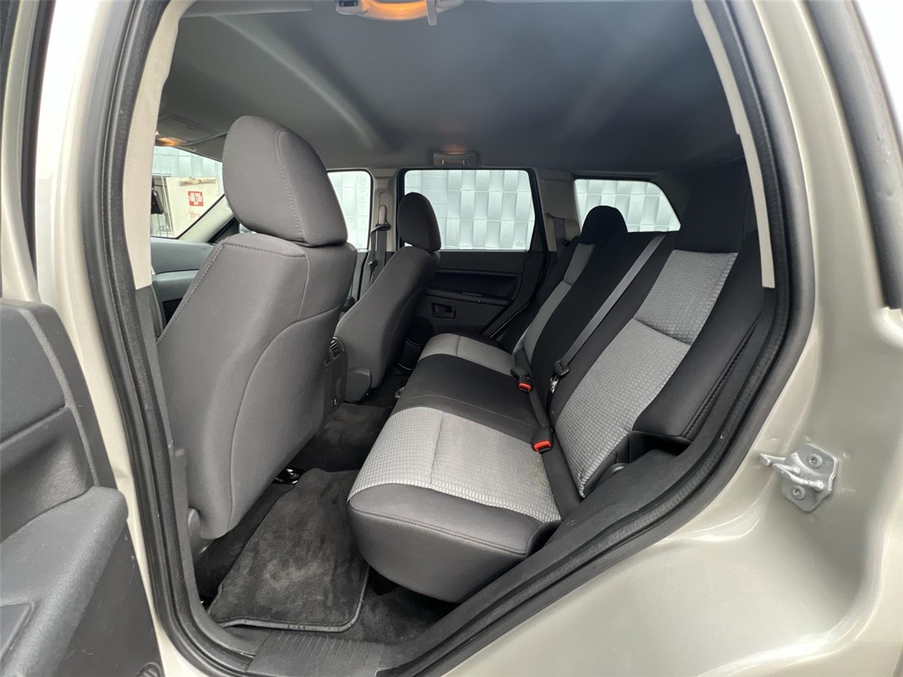 2008 Jeep Grand Cherokee Laredo photo 16