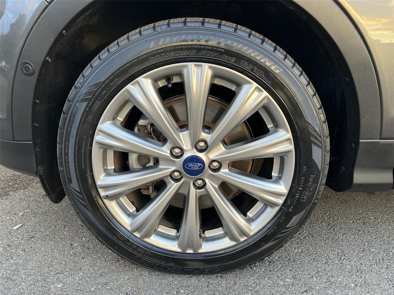 2018 Ford Escape Titanium photo 8