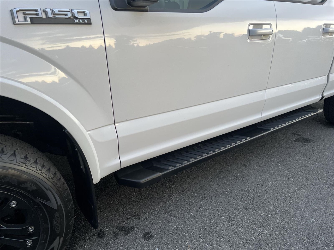 2018 Ford F-150 XLT photo 9