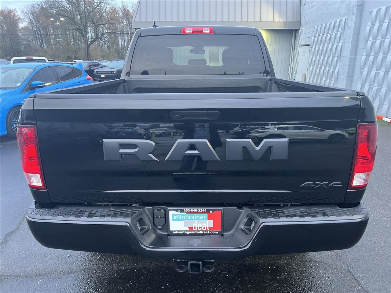 2022 Ram 1500 Classic Express photo 4
