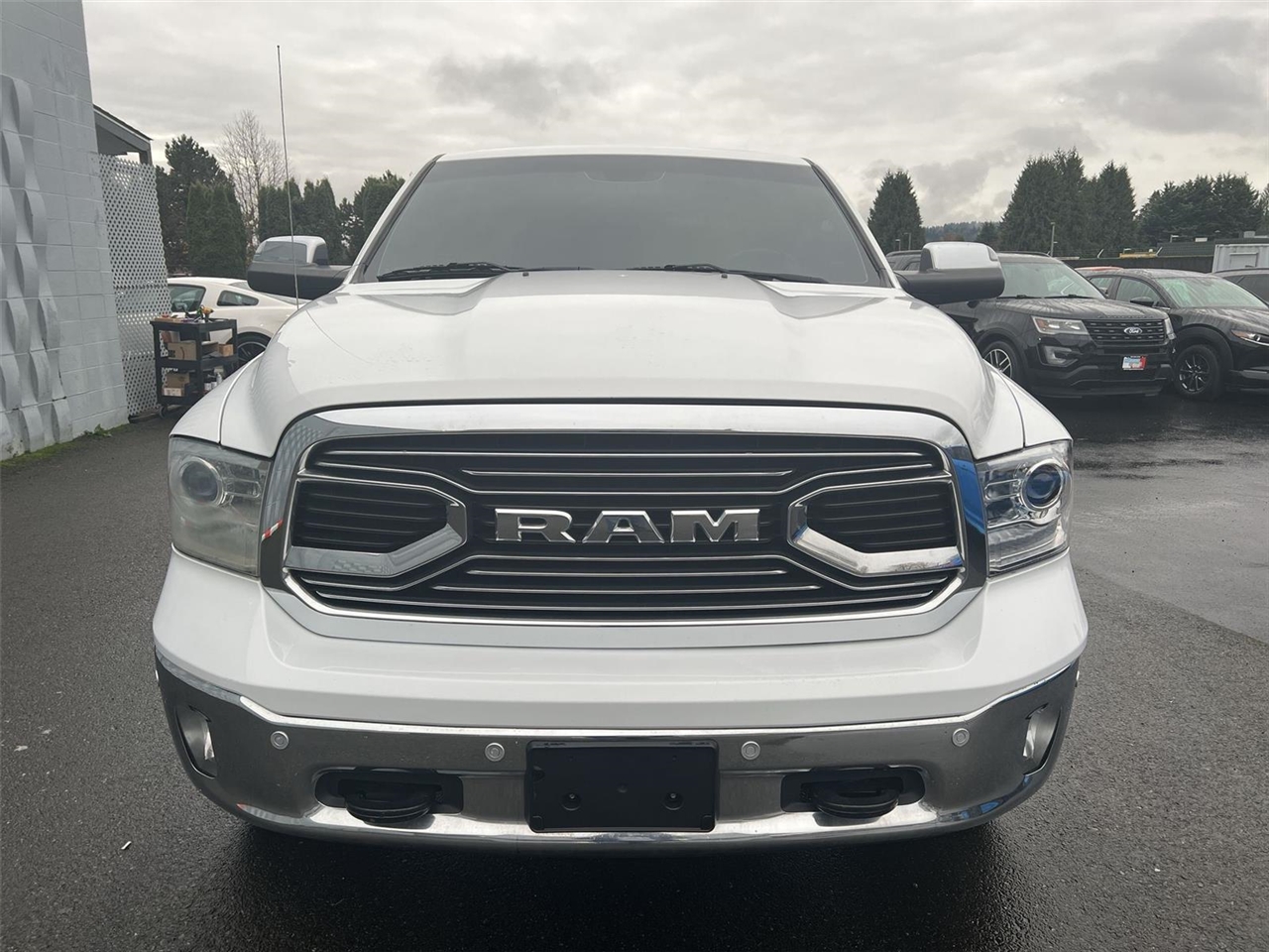 2018 Ram 1500 Limited photo 2