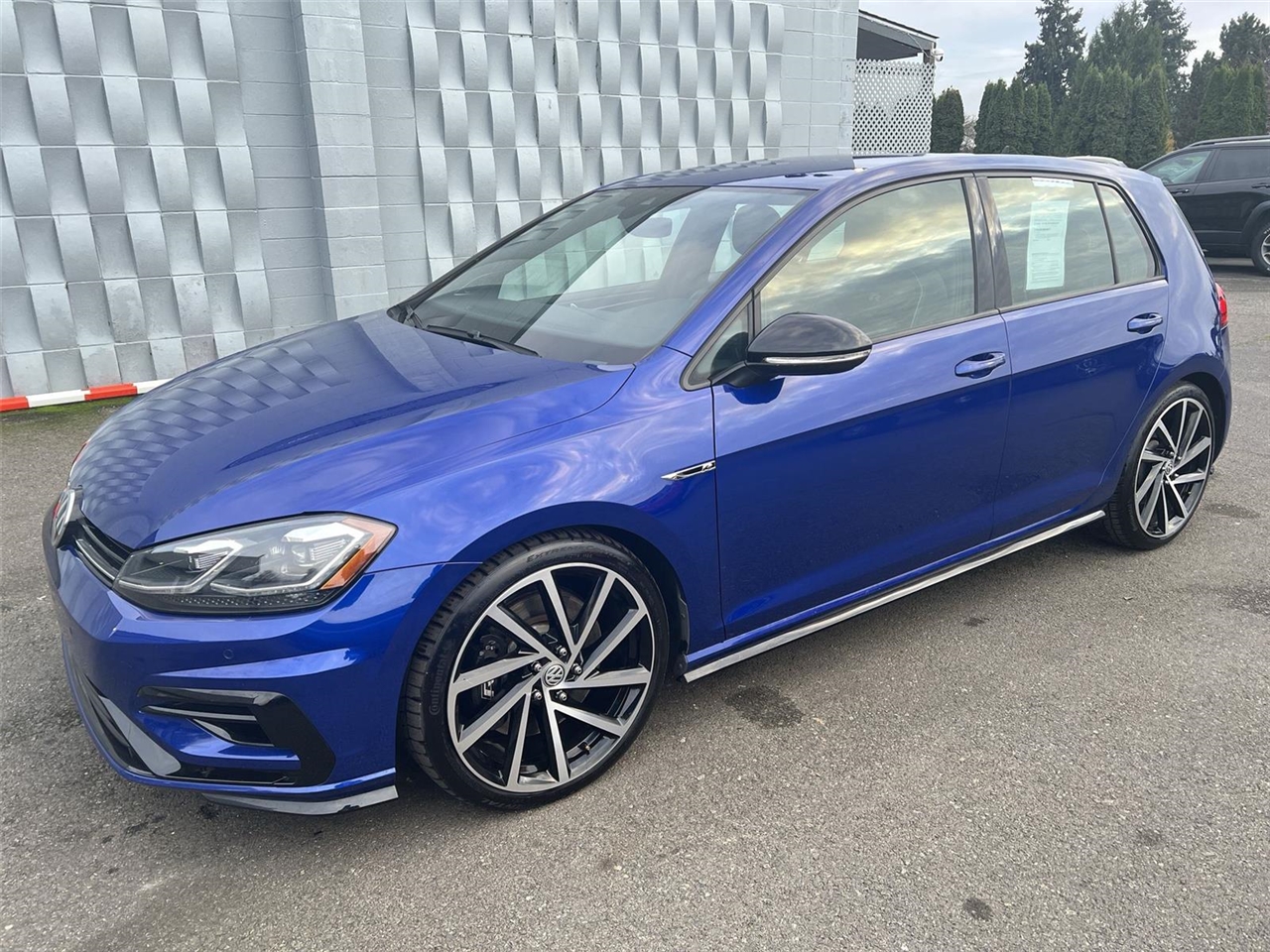 2019 Volkswagen Golf R R's photo