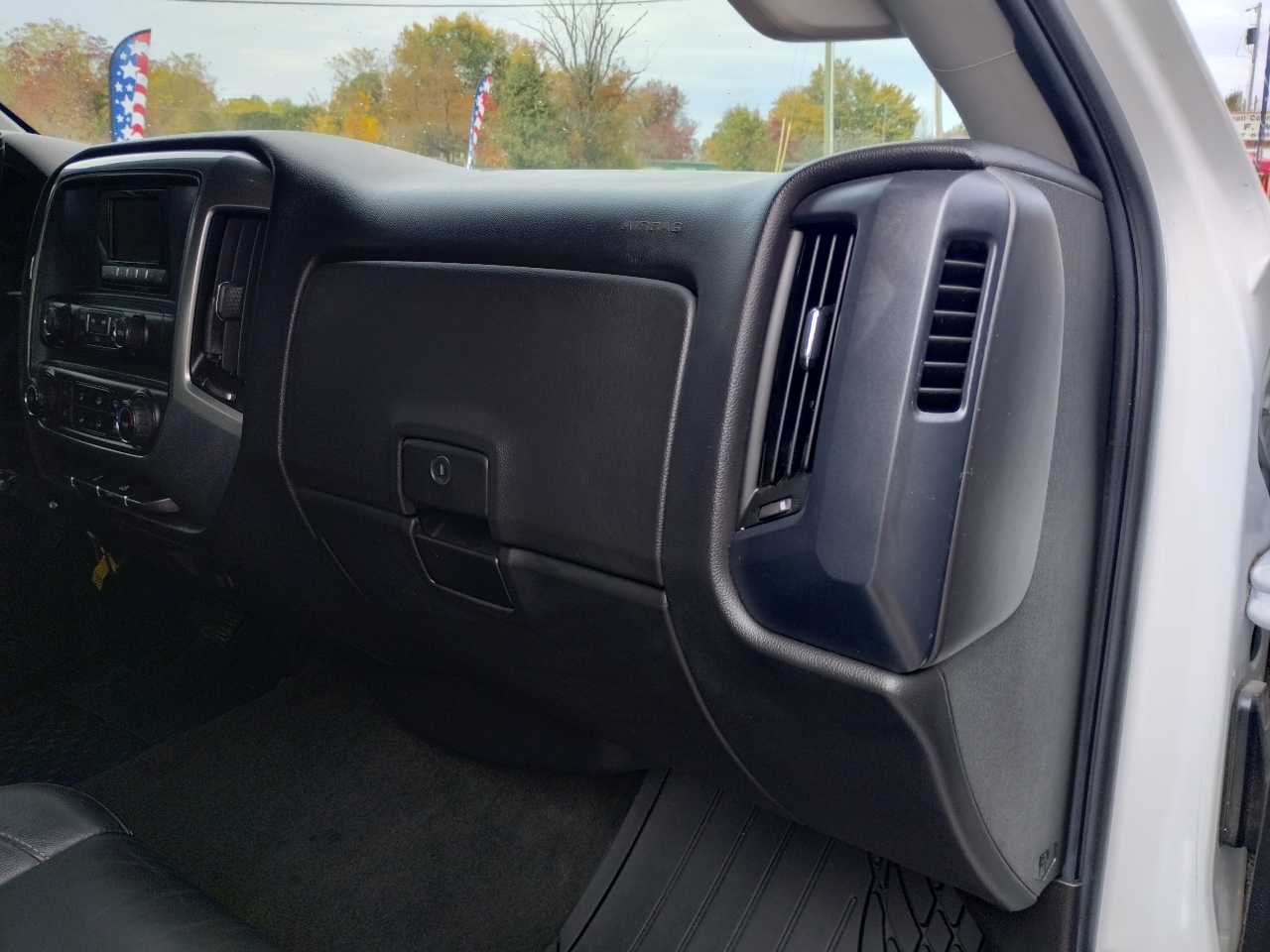 Chevrolet Silverado 1500 Work Truck Ext. Cab Short Box 4WD 2015 Chevrolet Silverado 1500 Work Truck Ext. Cab Short Box 4WD 2015