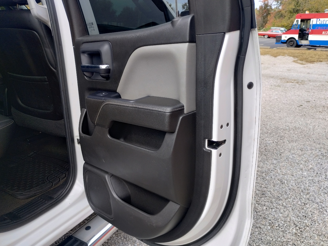 Chevrolet Silverado 1500 Work Truck Ext. Cab Short Box 4WD 2015 Chevrolet Silverado 1500 Work Truck Ext. Cab Short Box 4WD 2015