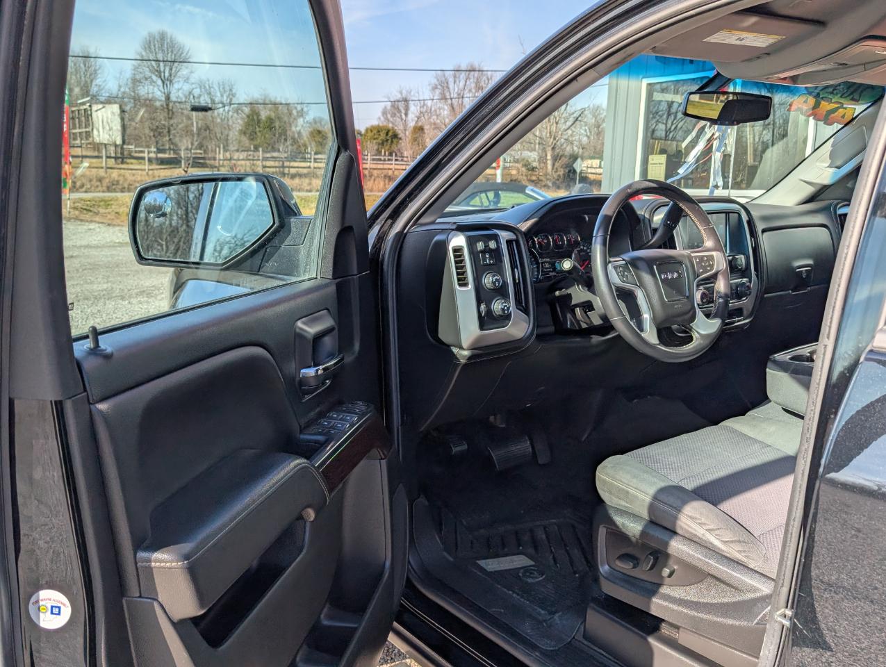 GMC Sierra 1500 Elevation Double Cab 4WD 2018