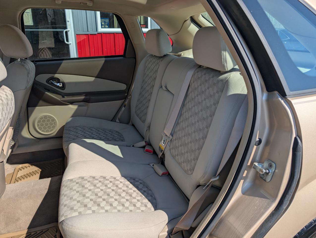 Chevrolet Malibu Maxx  2004