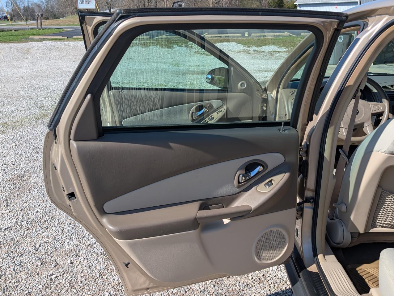 Chevrolet Malibu Maxx  2004