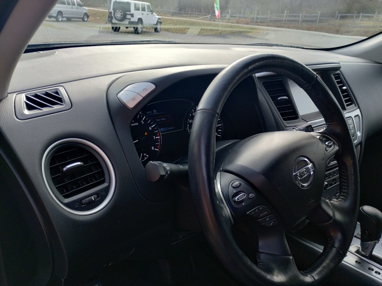 Nissan Pathfinder S 4WD 2019