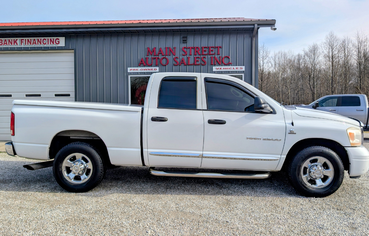 Dodge Ram 2500 Laramie Quad Cab 2WD 2006