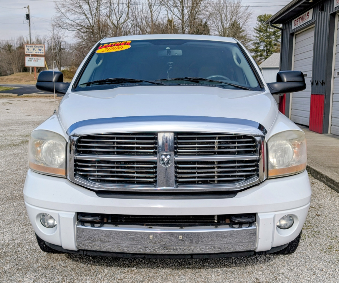 Dodge Ram 2500 Laramie Quad Cab 2WD 2006