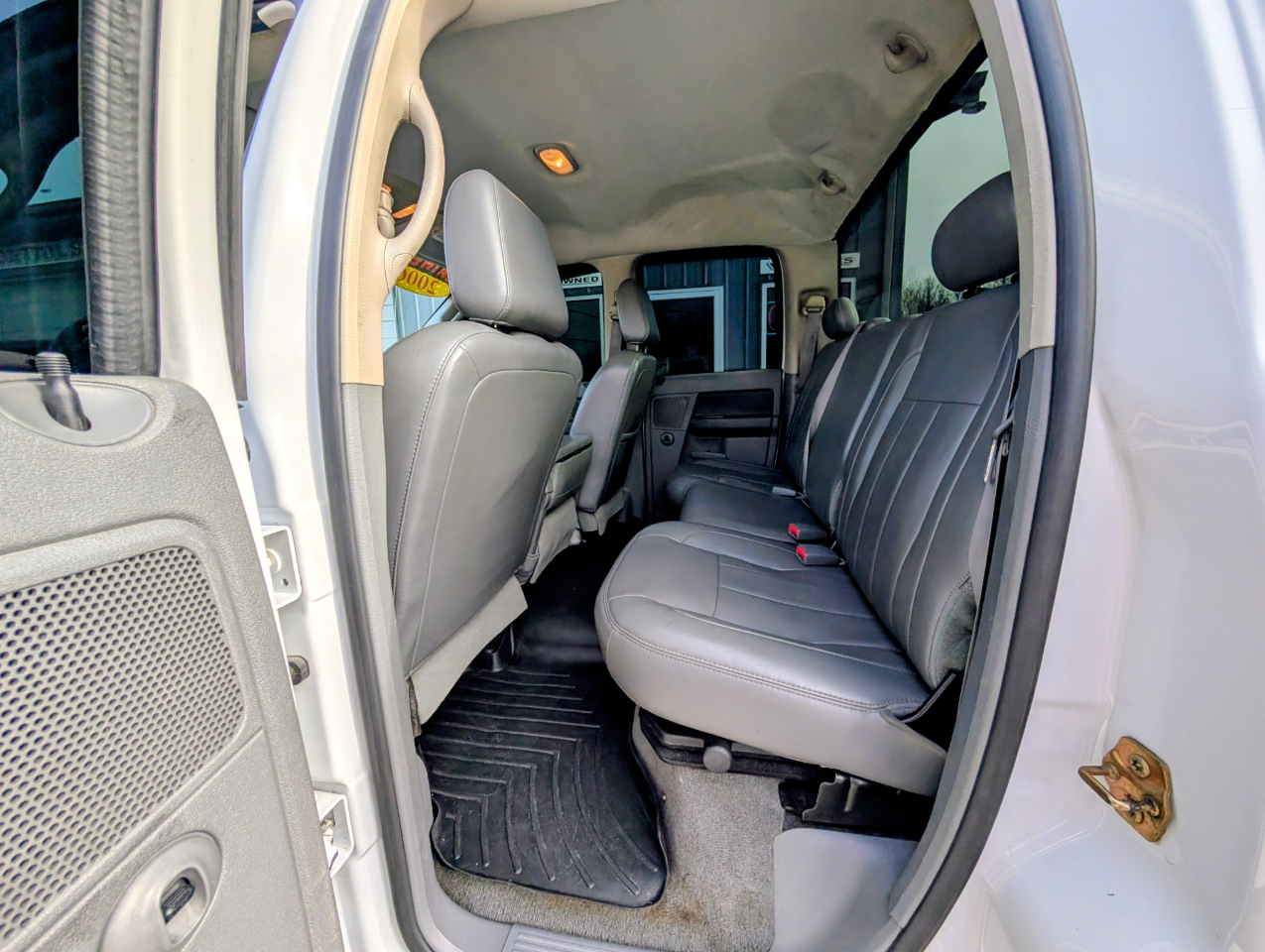 Dodge Ram 2500 Laramie Quad Cab 2WD 2006