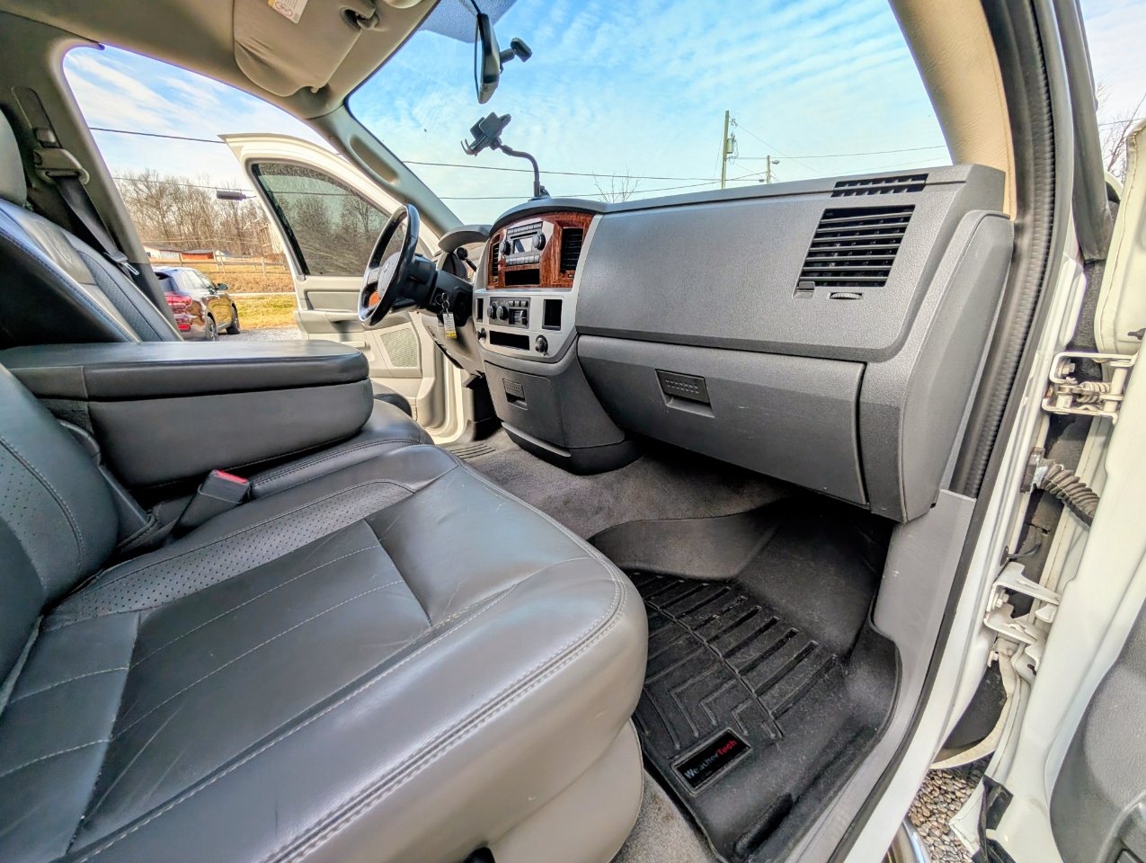 Dodge Ram 2500 Laramie Quad Cab 2WD 2006