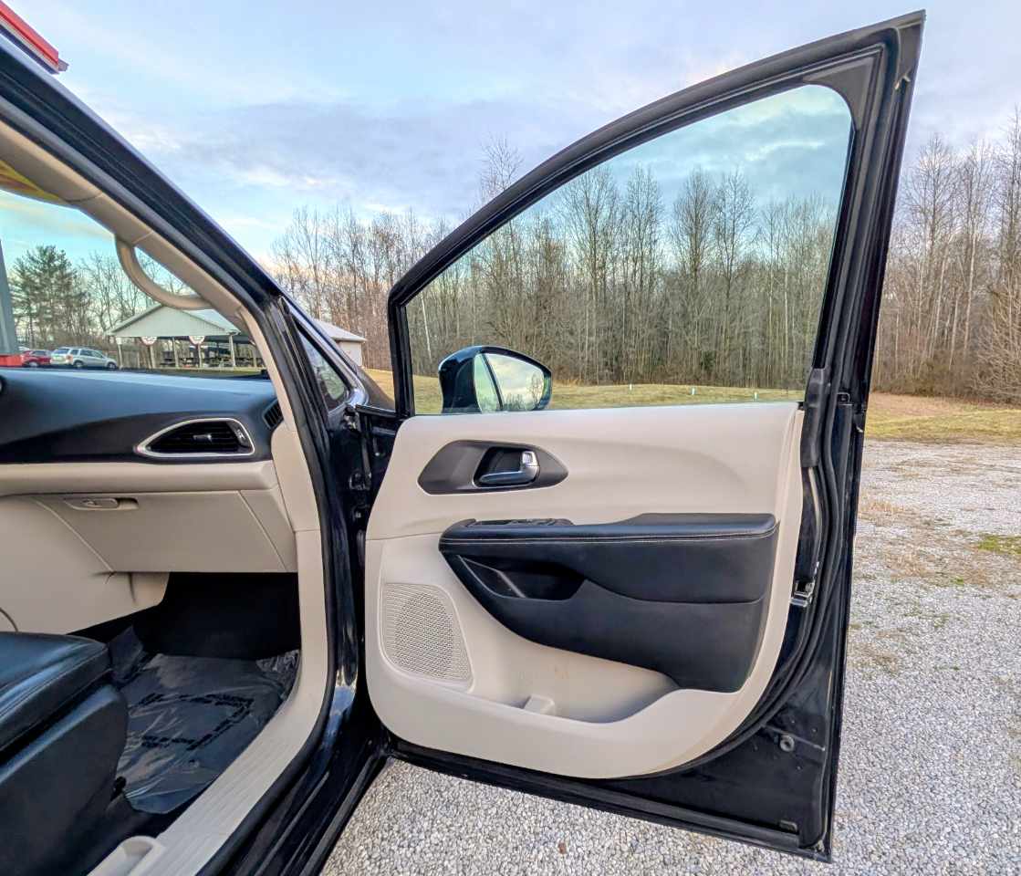 Chrysler Pacifica Touring-L 2022