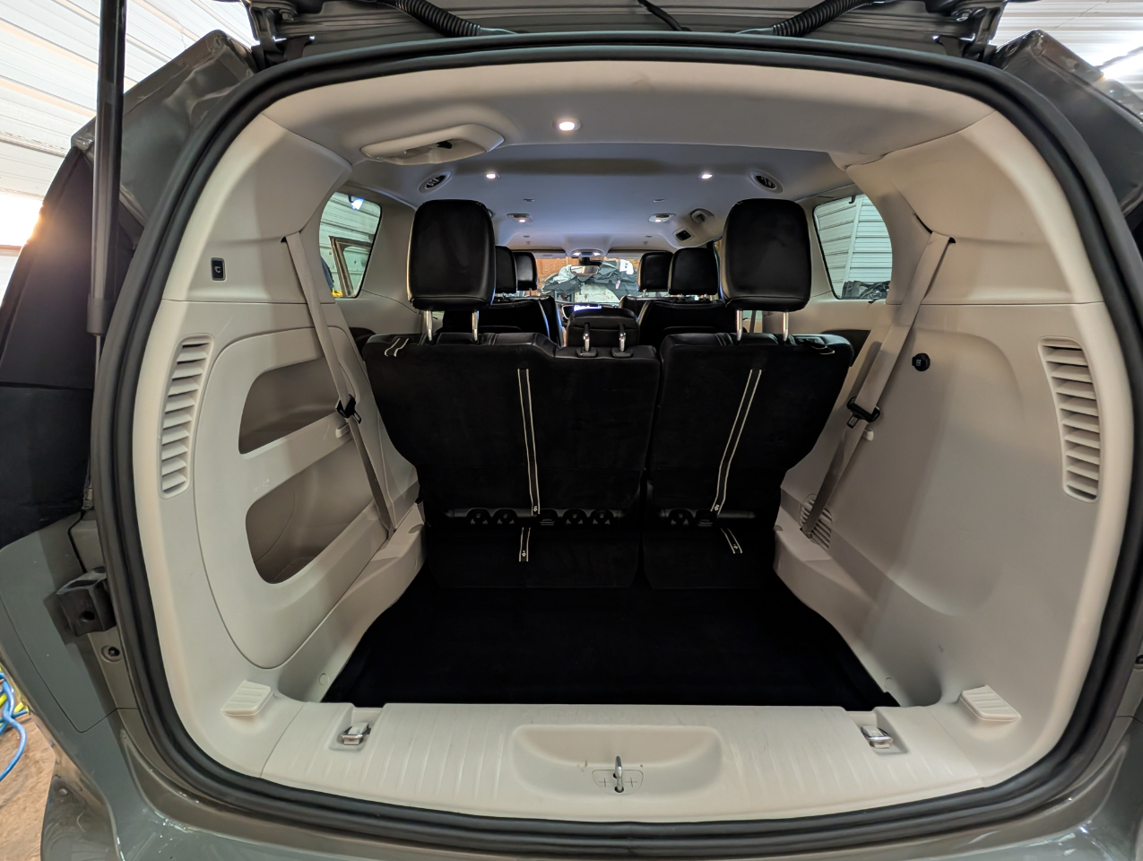 Chrysler Pacifica Touring-L FWD 2022