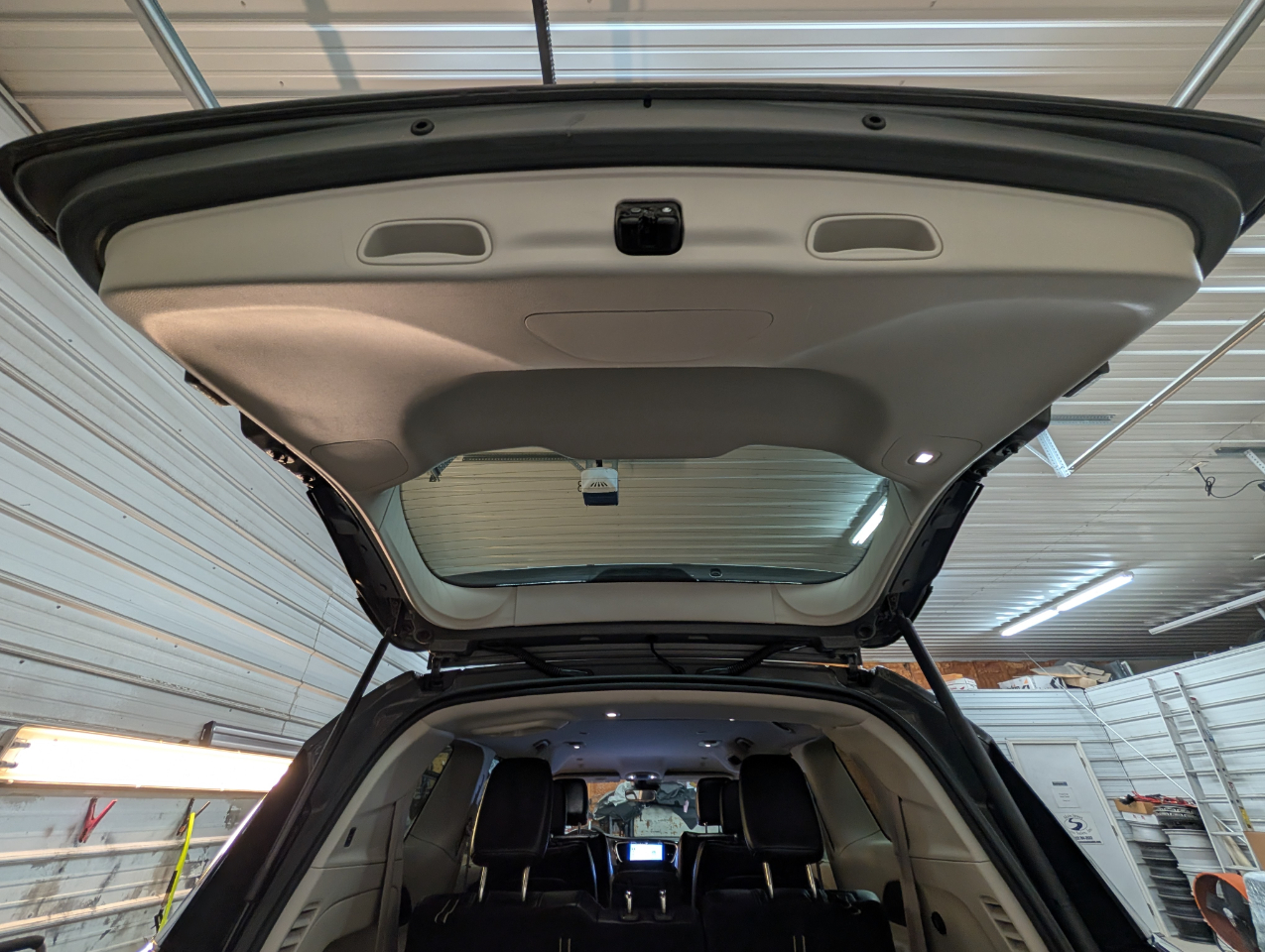 Chrysler Pacifica Touring-L FWD 2022