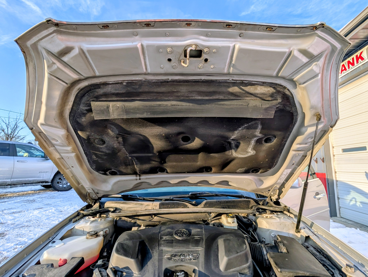 Buick Lucerne CX 2006