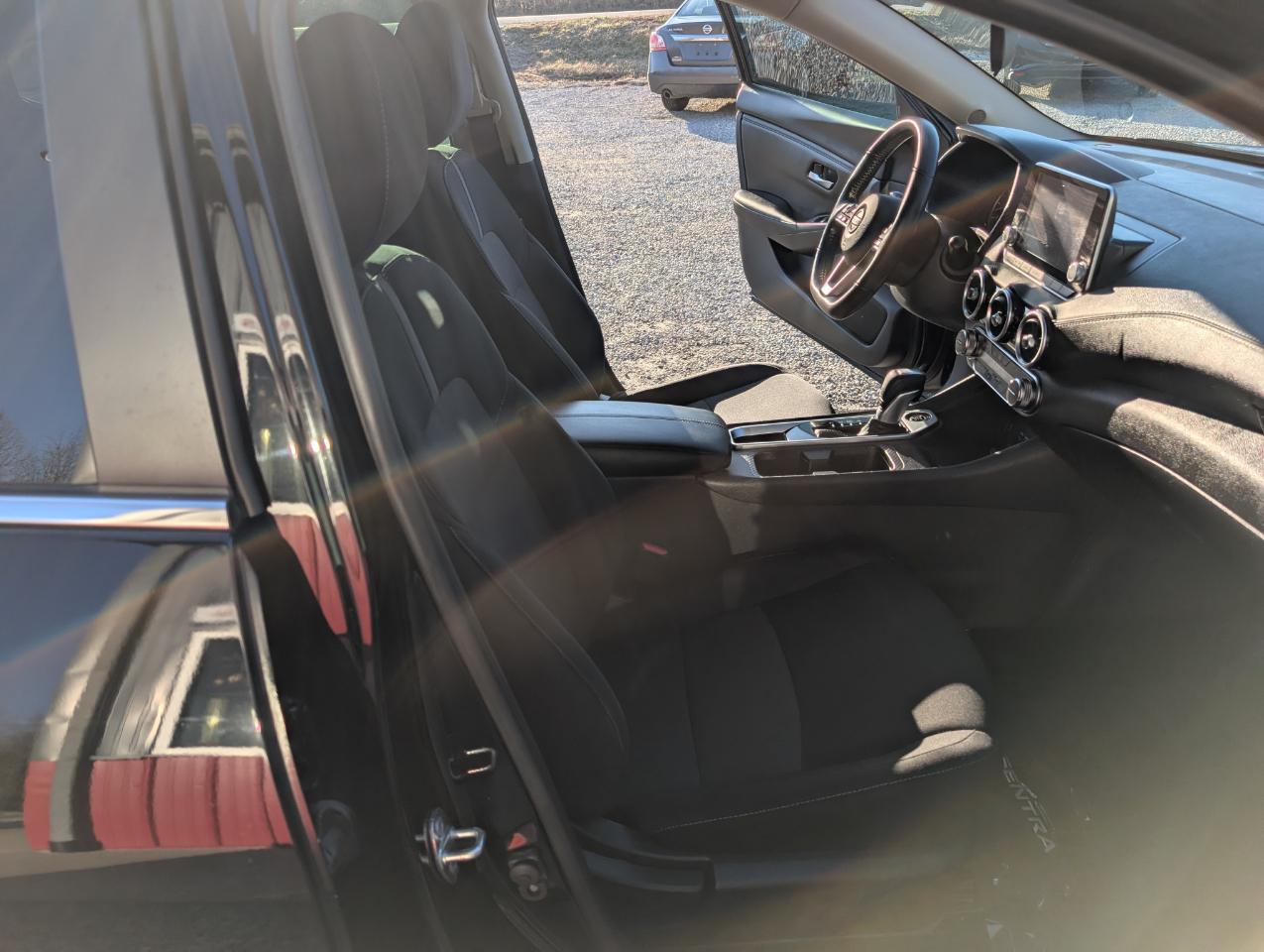 2025 Nissan Sentra SV - Photo 23