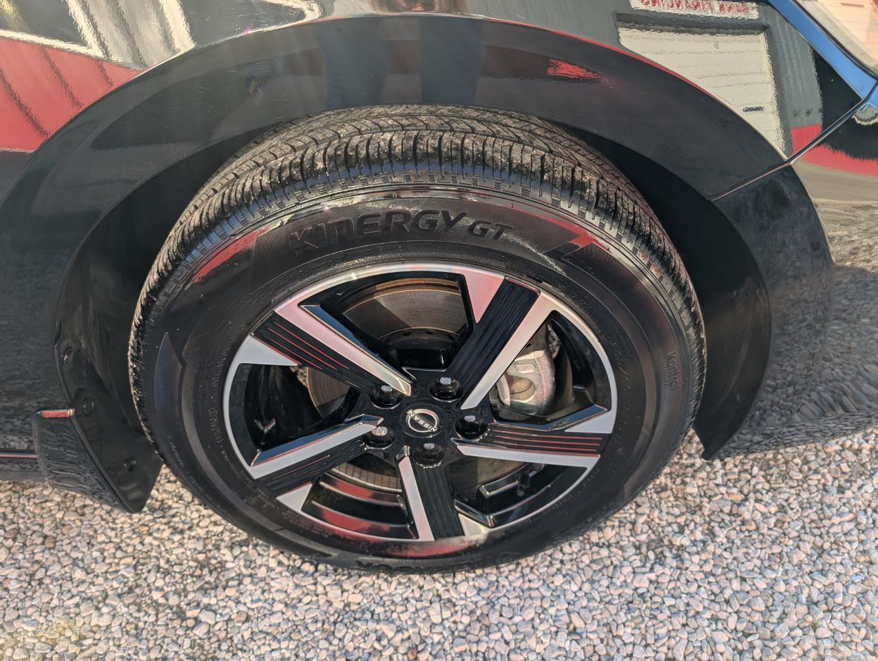 2025 Nissan Sentra SV - Photo 27