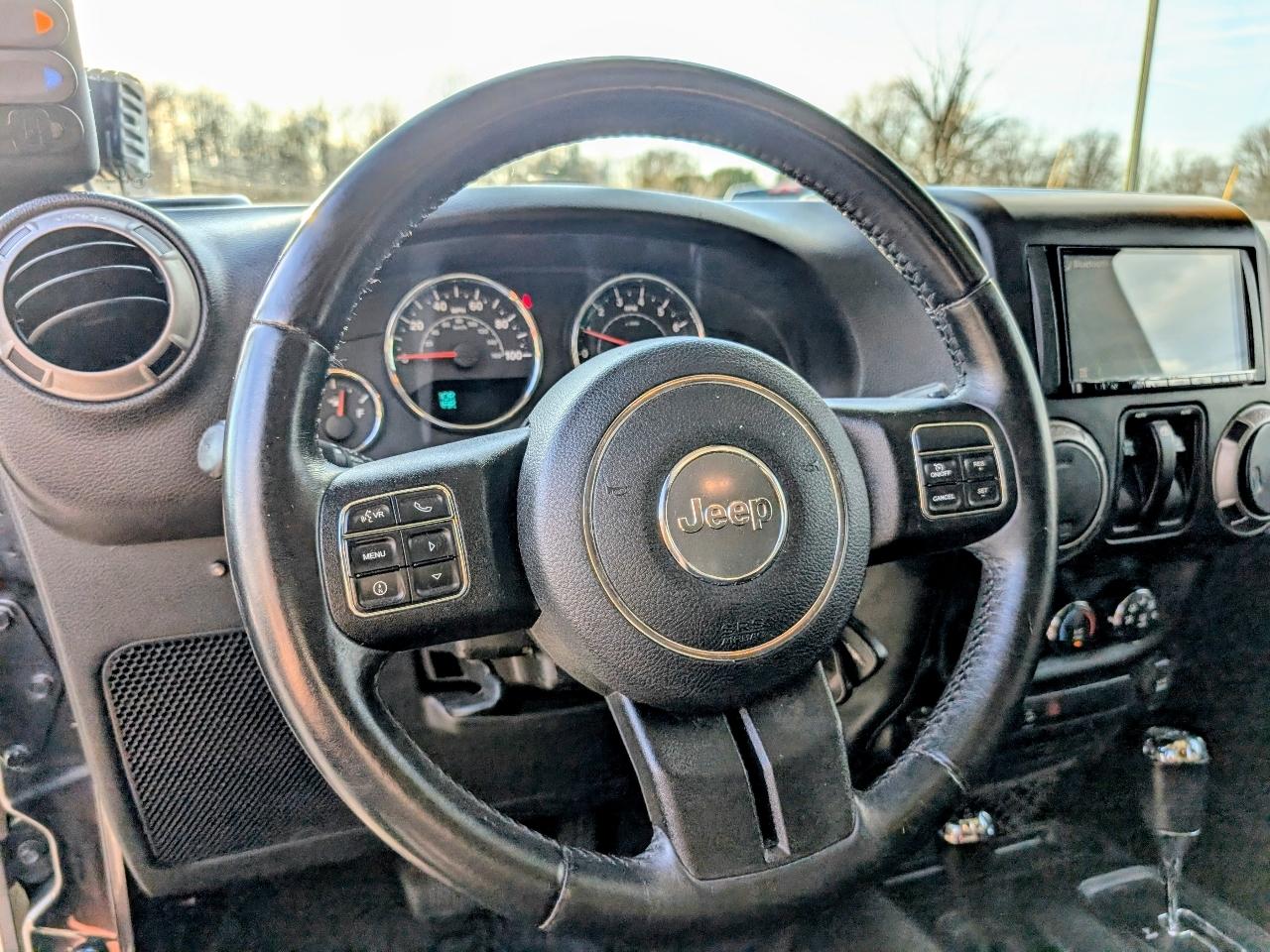 Jeep Wrangler Willys Wheeler 4x4 2016