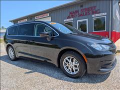 2023 Chrysler Voyager 