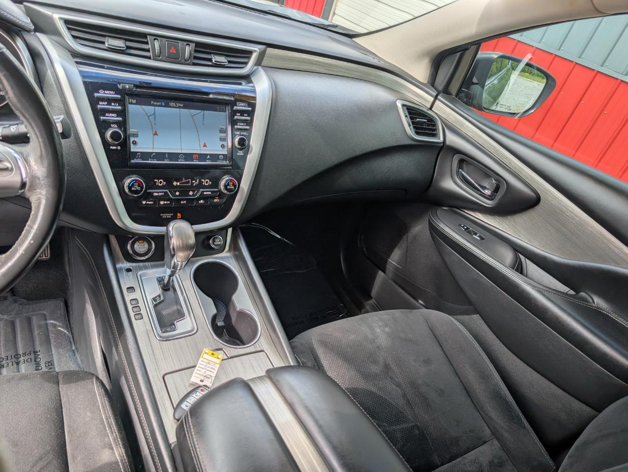 Nissan Murano SV AWD 2017