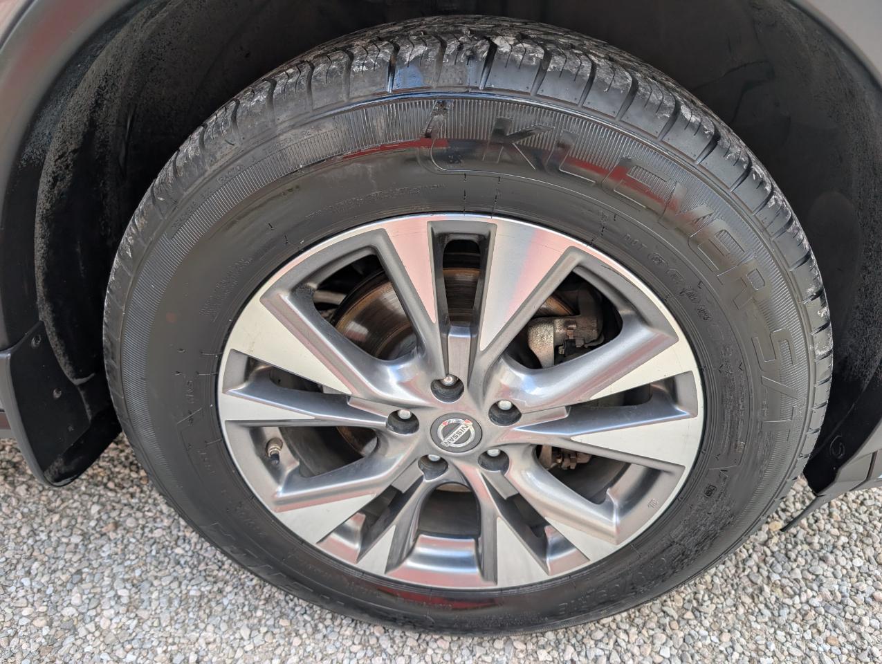 Nissan Murano SV AWD 2017
