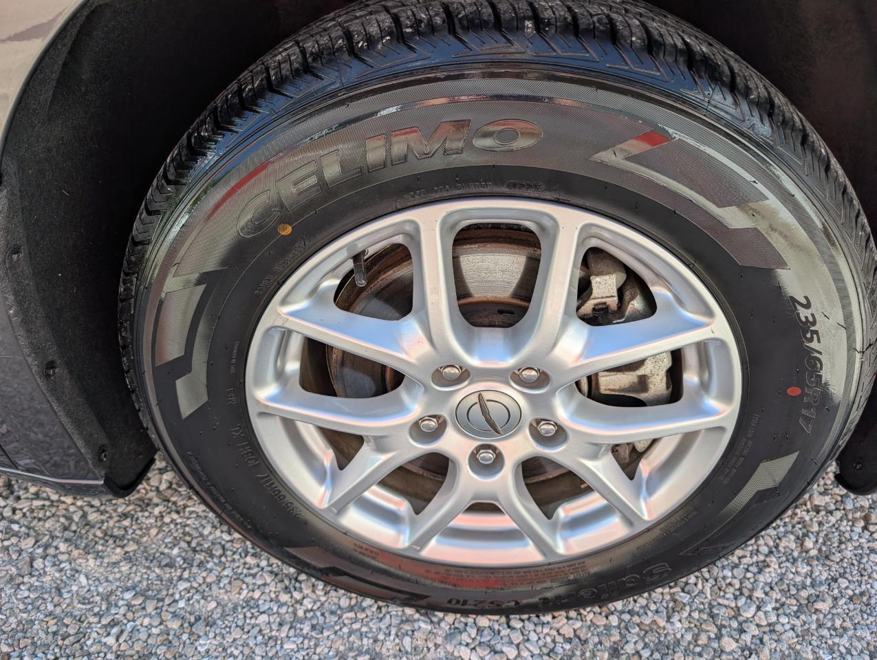 Chrysler Pacifica Touring L FWD 2023