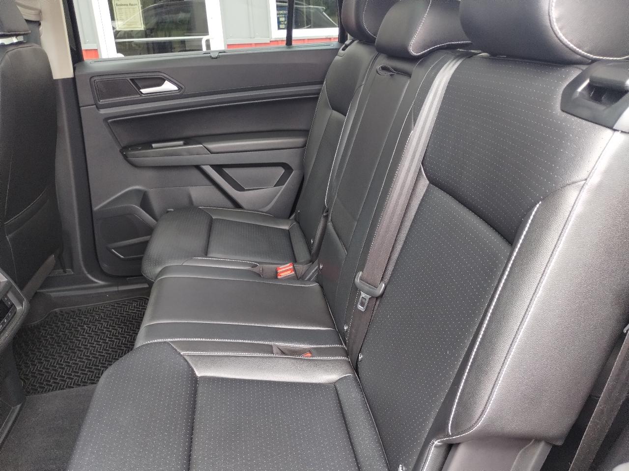Volkswagen Atlas V6 SE w/Technology R-Line 4MOTION 2021
