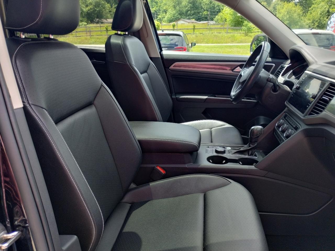Volkswagen Atlas V6 SE w/Technology R-Line 4MOTION 2021