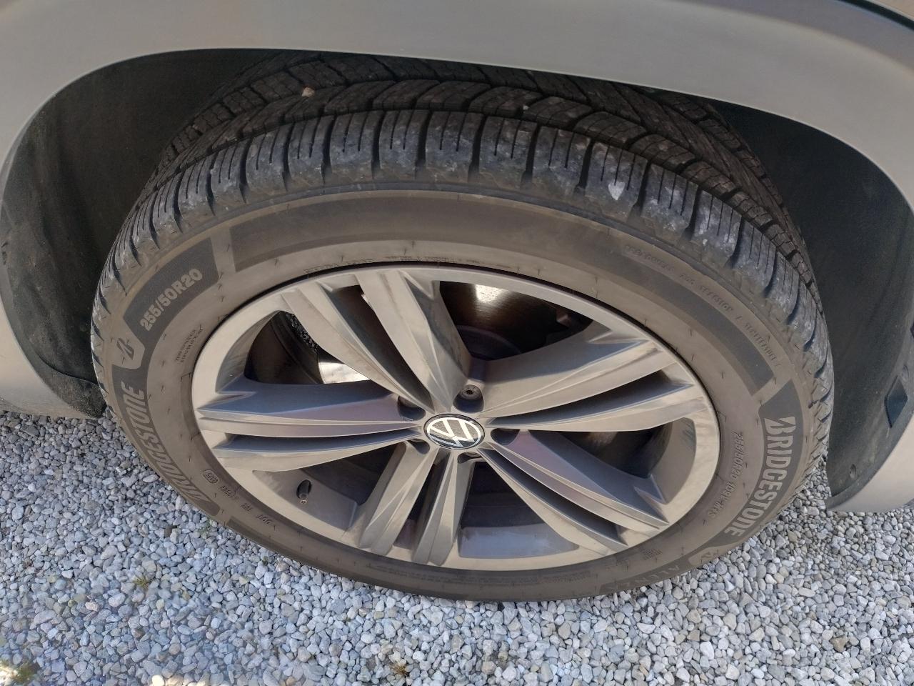 Volkswagen Atlas V6 SE w/Technology R-Line 4MOTION 2021