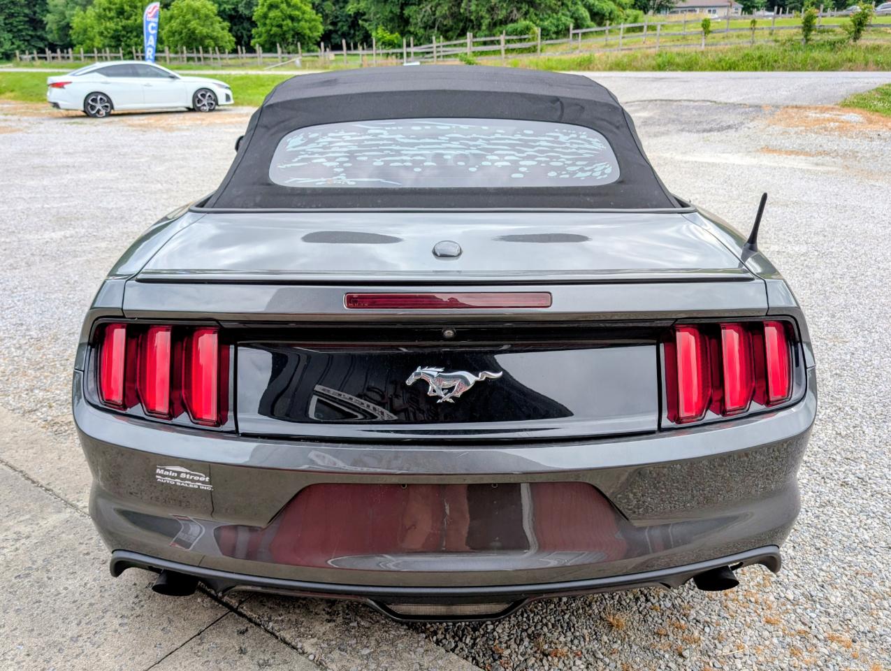 Ford Mustang 2dr Conv Premium 2017