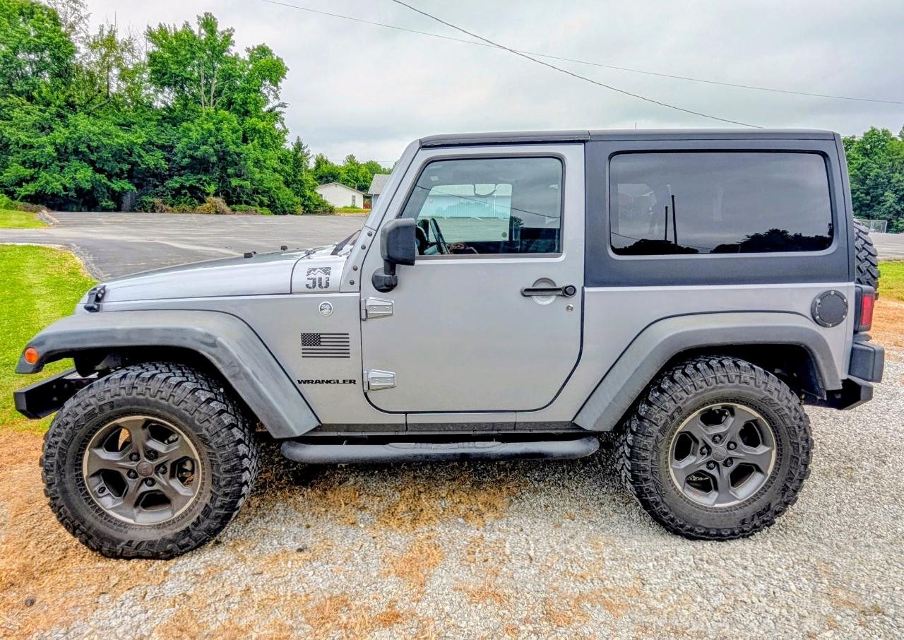 Jeep Wrangler 4WD 2dr Sport 2015