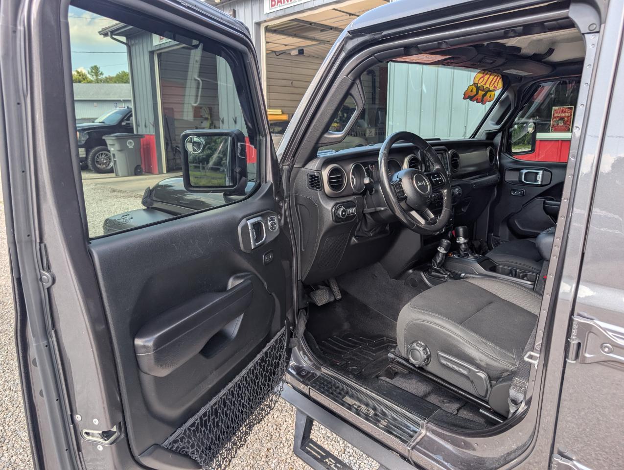 Jeep Wrangler Unlimited Sport S 2018