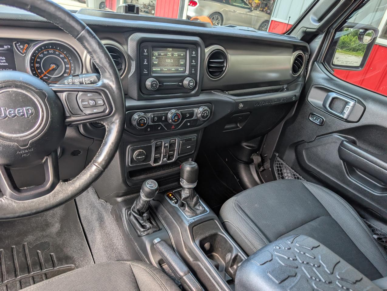 Jeep Wrangler Unlimited Sport S 2018